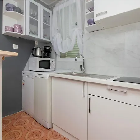 アパート Vedro *