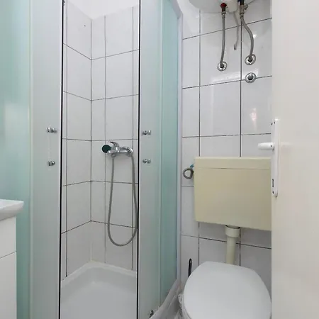 アパート Vedro コルチュラ