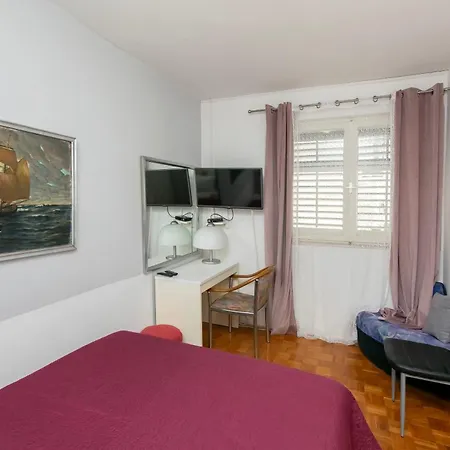 アパート Vedro *